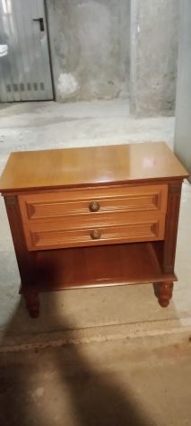 Comodini da notte e cassettiera