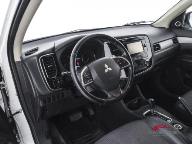 MITSUBISHI OUTLANDER 2.2 DI-D 4WD Instyle 7p. - PER OPERATORI DEL SETTO rif. 24054847 - Foto 8