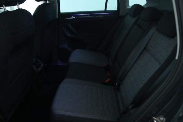 Volkswagen Tiguan 2.0 TDI SCR 150 cv Life DSG / Fari LED - ACC - Park Pilot ant e post - Climatronic 3 zone - Driver Assistence Pack - Foto 8