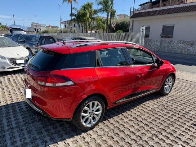 Renault Clio Sporter dCi 8V 90CV Start&Stop Energy Intens-2017 - Foto 5