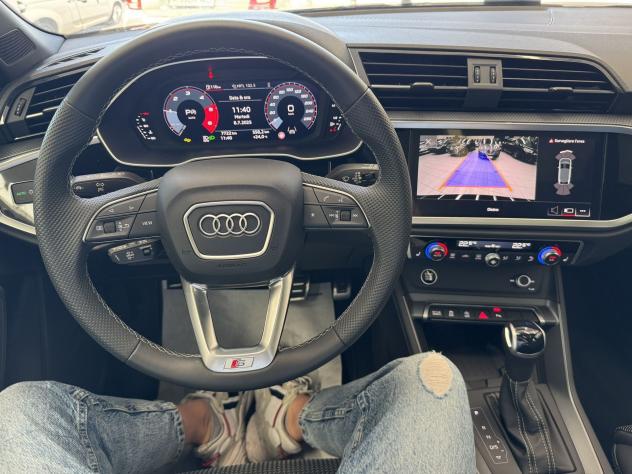 Audi Q3 35 TDI S tronic S line edition - Tetto - 19" - Foto 6