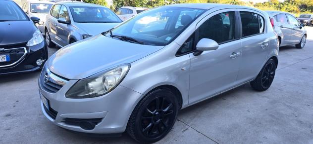 Opel Corsa 1.4 16V 5 porte Cosmo - Foto 10
