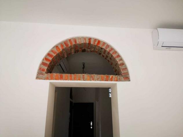 1 Vetrina in affitto a Saronno - Foto 2