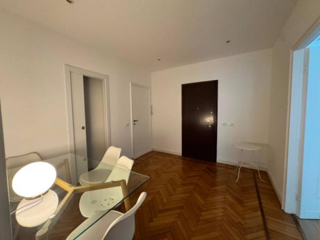 Appartamento di 90 m² con 2 locali in affitto a Milano - Foto 18