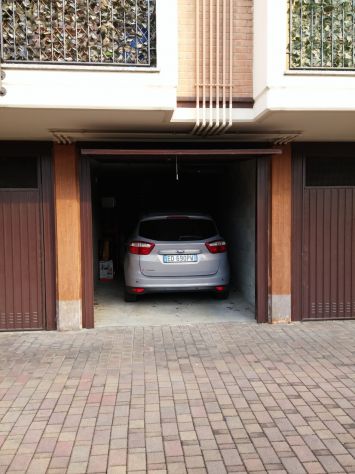 Bilocale con garage incluso e cantina - Foto 4
