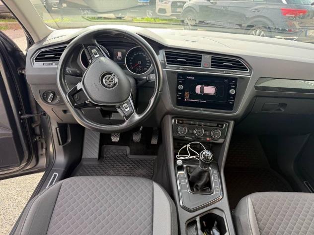 Volkswagen Tiguan 1.6 TDI SCR R-Line BlueMotion Technology - Foto 9