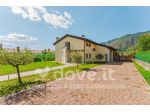 Villa di 380 m² con più di 5 locali in vendita a Borso del Grappa [rif. DV- &hellip;