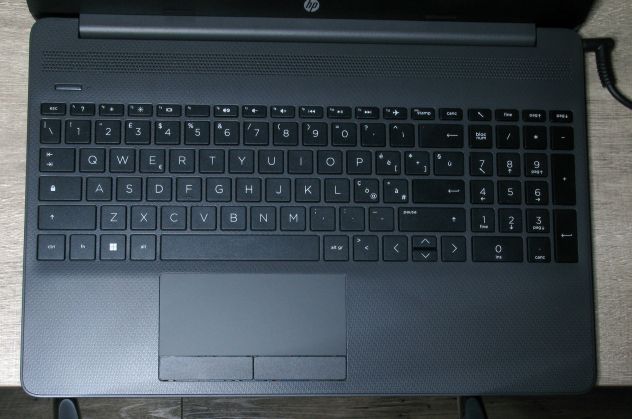 PC Laptop HP 255 G9 - Foto 2