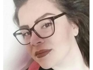 Amore e incontri Pescara - donna_22: alta 161cm, 59kg, cerco uomo vicino