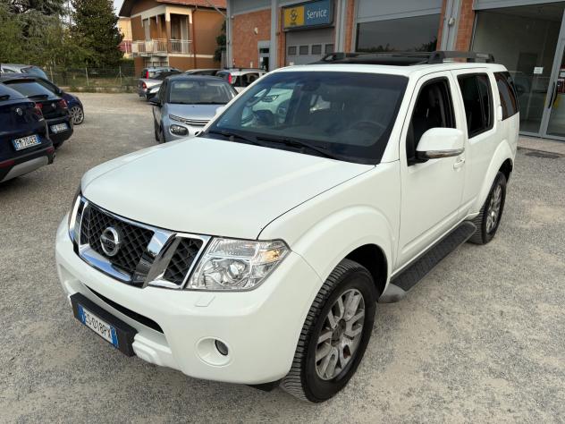 Nissan Pathfinder 2.5 dCi - 7 posti -Gancio