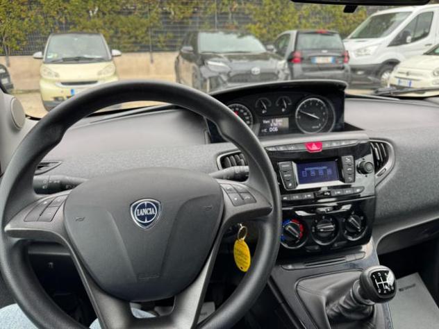 LANCIA Ypsilon HYBRID 1.0cc 70cv CERCHI IN LEGA rif. 23313264 - Foto 8