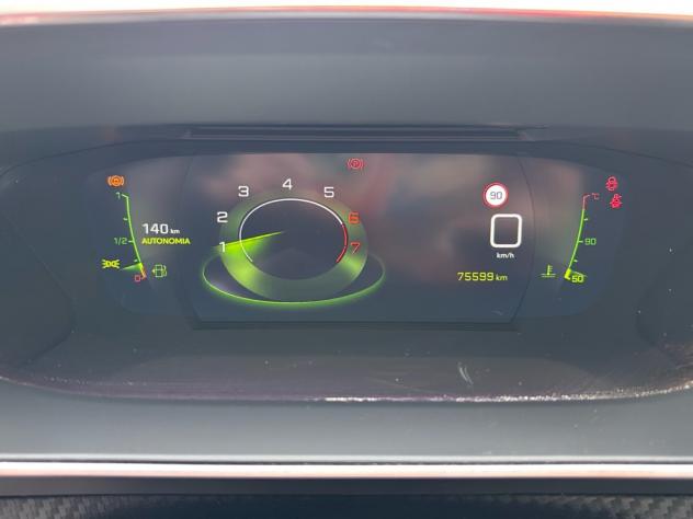 Peugeot 208 Allure PureTech 100 S/S - Foto 9
