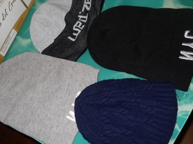 Stock di cappelli + guanti - Foto 6