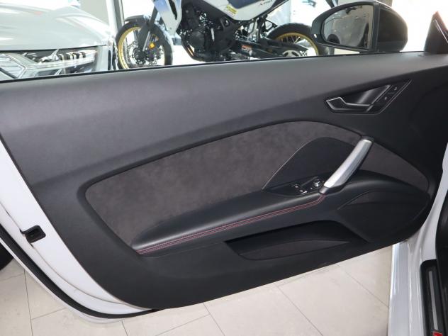 Audi TT S Line 2.0 45 TFSI #50477 - Foto 9