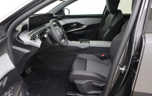 PEUGEOT 3008 1.2 Hybrid 145cv e-DCS6 Allure Navi 360 - Km 0 rif. 23648776 - Foto 8