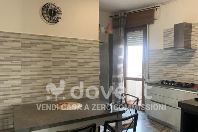 Appartamento di 94 m² con 3 locali e box auto in vendita a Limbiate - Foto 3
