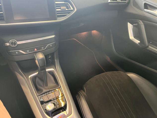 Peugeot 308 BlueHDi 150 S&S EAT6 SW Allure - Foto 10