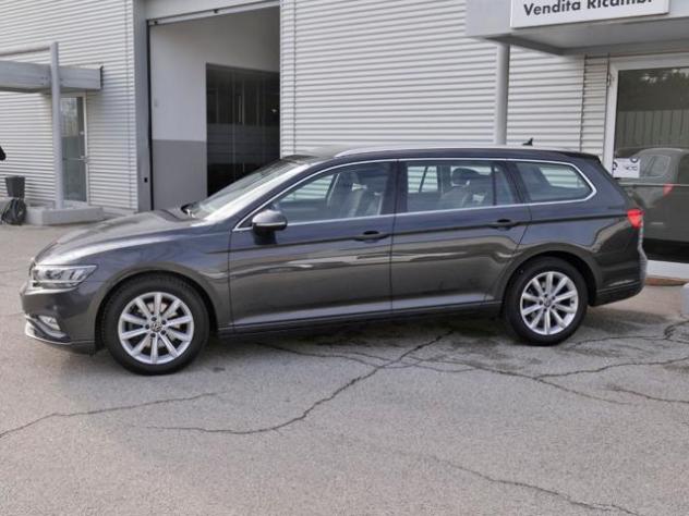 VOLKSWAGEN Passat Variant 2.0 Tdi 150cv Business Dsg rif. 23322064 - Foto 4