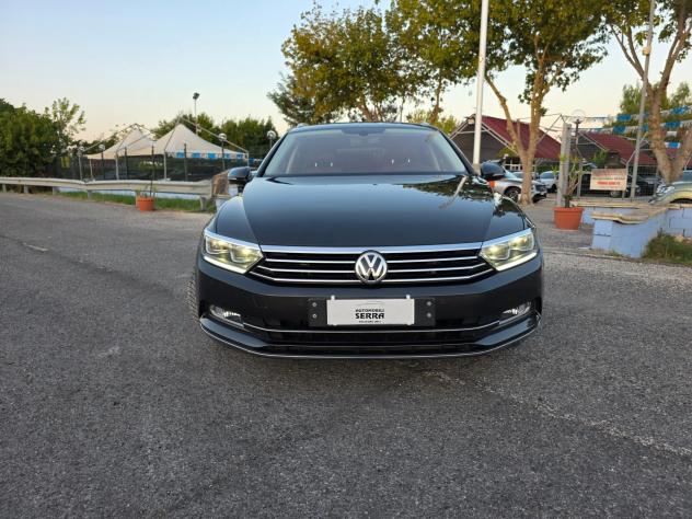 Volkswagen Passat Variant 2.0 TDI DSG Executive BlueMotion Tech. - Foto 2