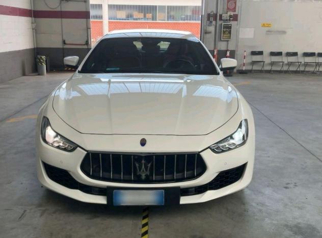 MASERATI - Ghibli 3.0 V6 ds Granlusso 275cv auto my19 IVA COMPRESA - Foto 3