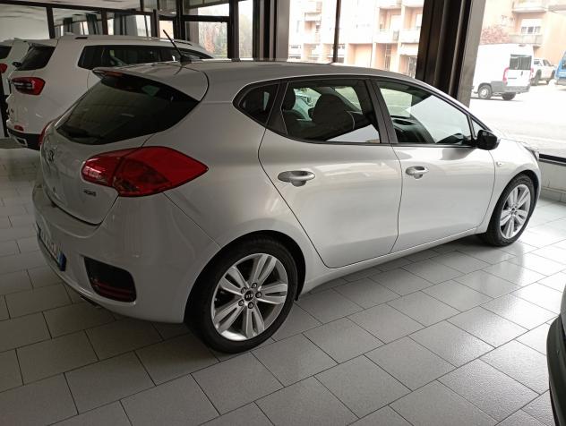 Kia Ceed cee'd 1.6 CRDi 110 CV 5 porte Active - Foto 6