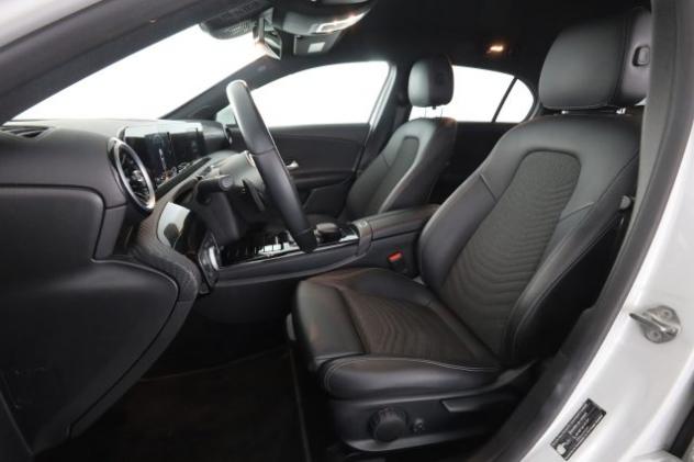MERCEDES-BENZ A 180 A 180 d Automatic Business Extra rif. 23986784 - Foto 2