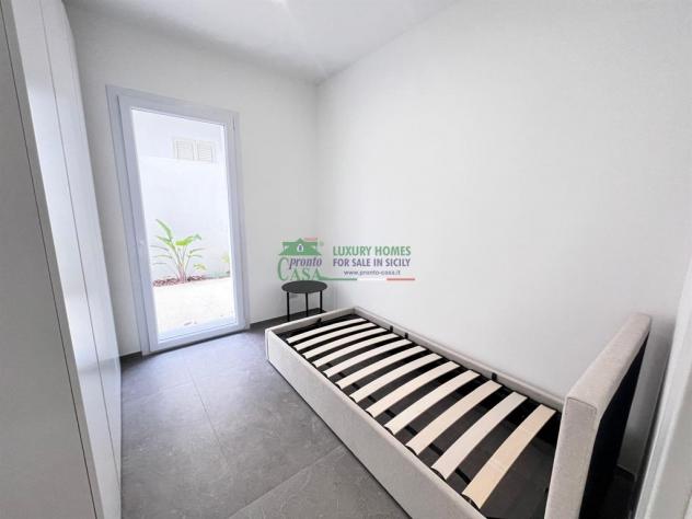 RIF: 2713 - Eleganza Contemporanea con Piscina Privata nel Cuore di Comiso - Foto 8