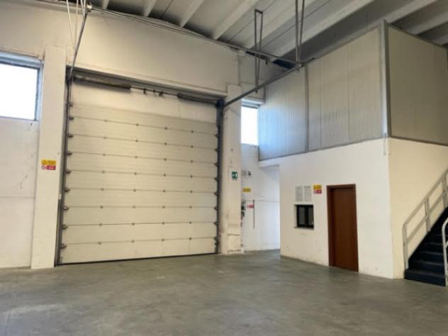 Immobile di 375 m² in vendita a Pontenure - Foto 3