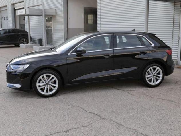 AUDI A3 Sportback NEW 1.5 Tfsi 150cv S-tronic Business Advanced rif. 24171055 - Foto 2
