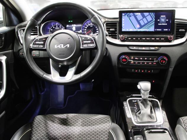 Kia XCeed PHEV 1.5 T-GDi 160 CV MHEV iMT Business - Foto 10