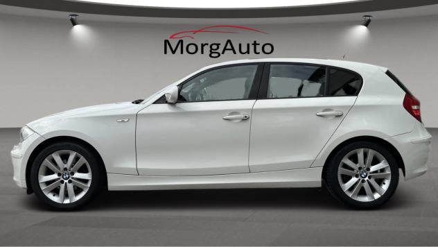 BMW 120d 177CV 5p Futura Automatica, Bi-Xeno, Navi - Foto 2