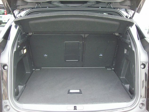 Peugeot 3008 1.5 BlueHDi 130CV S&S EAT8 Allure Pack - Foto 7