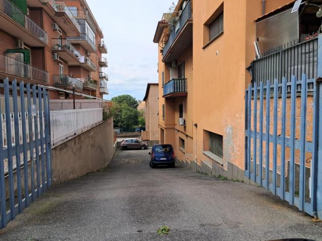 Box in Via Montemaggiore Belsito - Foto 12