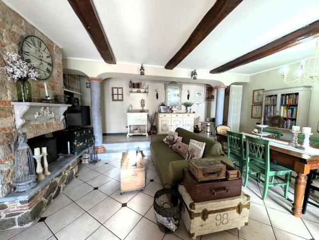 Porzione di casa in vendita a Fossola - Carrara 112 mq Rif: 1452211