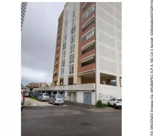 Immobile in asta di 105 m², box auto in vendita a Latina - Foto 2