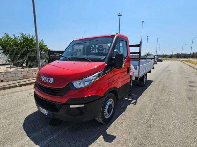 IVECO Daily 35S12 2.3HPT CASSONE FISSO NUOVO + GRU A3 BONFIGL rif. 23945955 - Foto 3