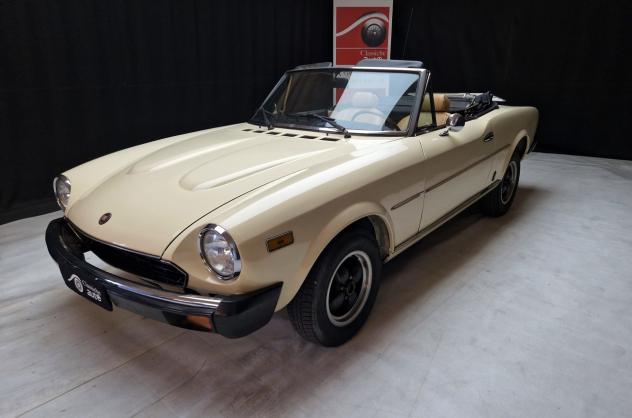 Fiat 124 Sport Spider Pininfarina 2.0 cert ASI con C.R.S.