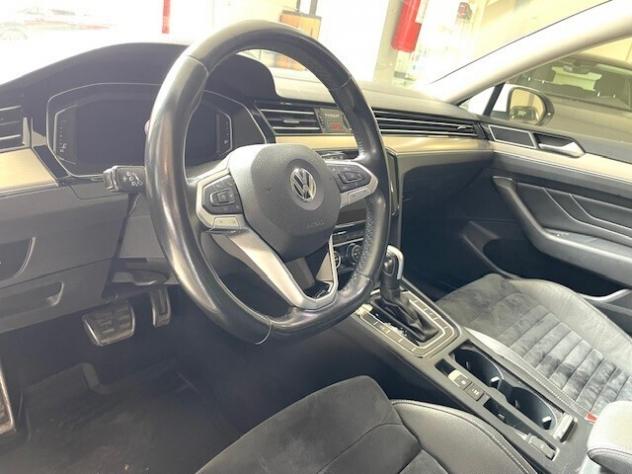 Volkswagen Passat Variant 2.0 TDI SCR EVO DSG Executive - Foto 10