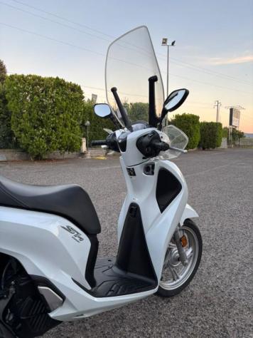 HONDA SH 150 . rif. 24091682 - Foto 10