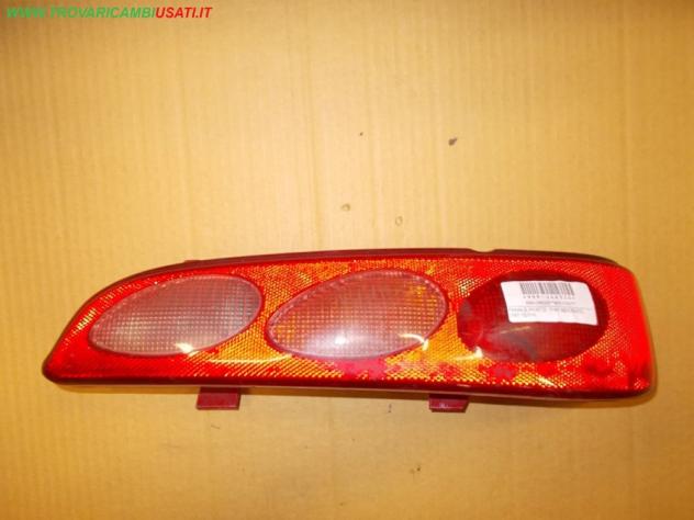 FANALE POST.D. FIAT SEICENTO (187-1E/1H)  Parti elettriche  Fanaleria  Fanali  Fanale post. sx. FIAT - SEICENTO - 01-03-1998 - 01-12-2011