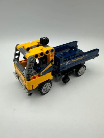LEGO TECHNIC 42147 Camion ribaltabile Gru 2in1 - Foto 5