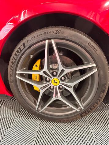 Ferrari California T DCT - Foto 8