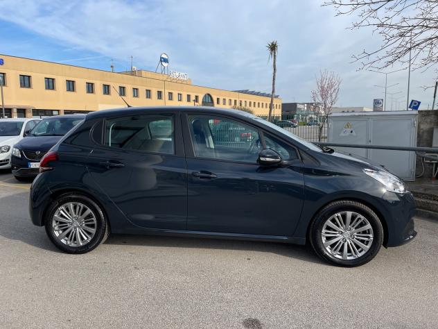 Peugeot 208 BlueHDi 100 S&S 5 porte Active - Foto 5