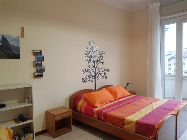 Stanza in affitto zona Nolo (MM Rovereto)