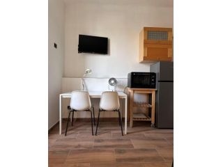 MONOLOCALE ARREDATO CON ARIA CONDIZIONATA — CORSO LODI