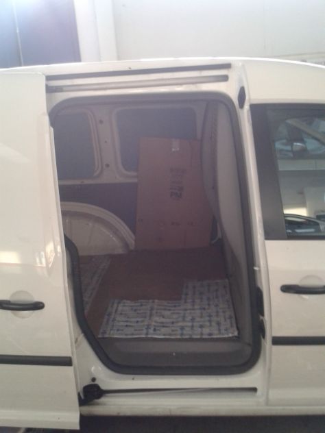 Volkswagen Caddy III 2.0 Ecofuel 109CV VAN - Foto 8