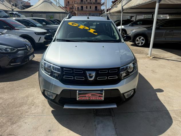 Dacia Sandero Stepway 1.0 TCe 100CV ECO-G 15th Anniversary - Foto 2