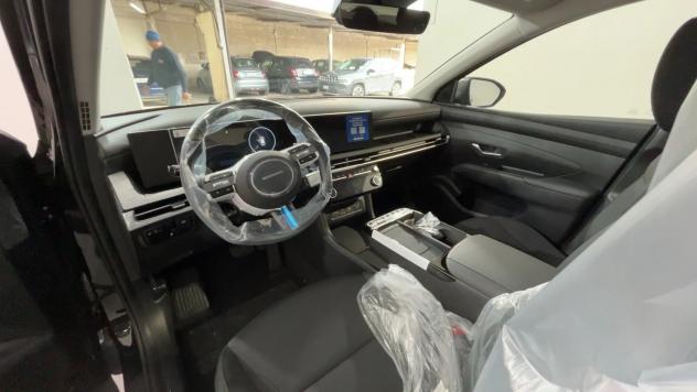 Hyundai Tucson 1.6 CRDI 48V DCT Business KM0 - Foto 2