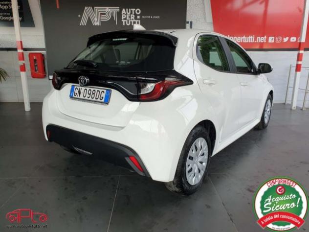 TOYOTA Yaris 1.0 5 porte Active rif. 20280931 - Foto 3