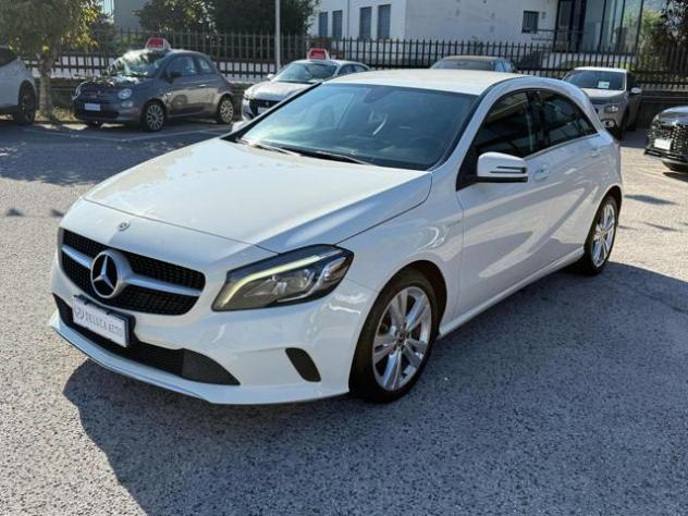 MERCEDES-BENZ A 200 D AUTOMATIC 200 SPORT 4 MATIC SCONTO ROTTAMAZIONE rif. 24126907 - Foto 3
